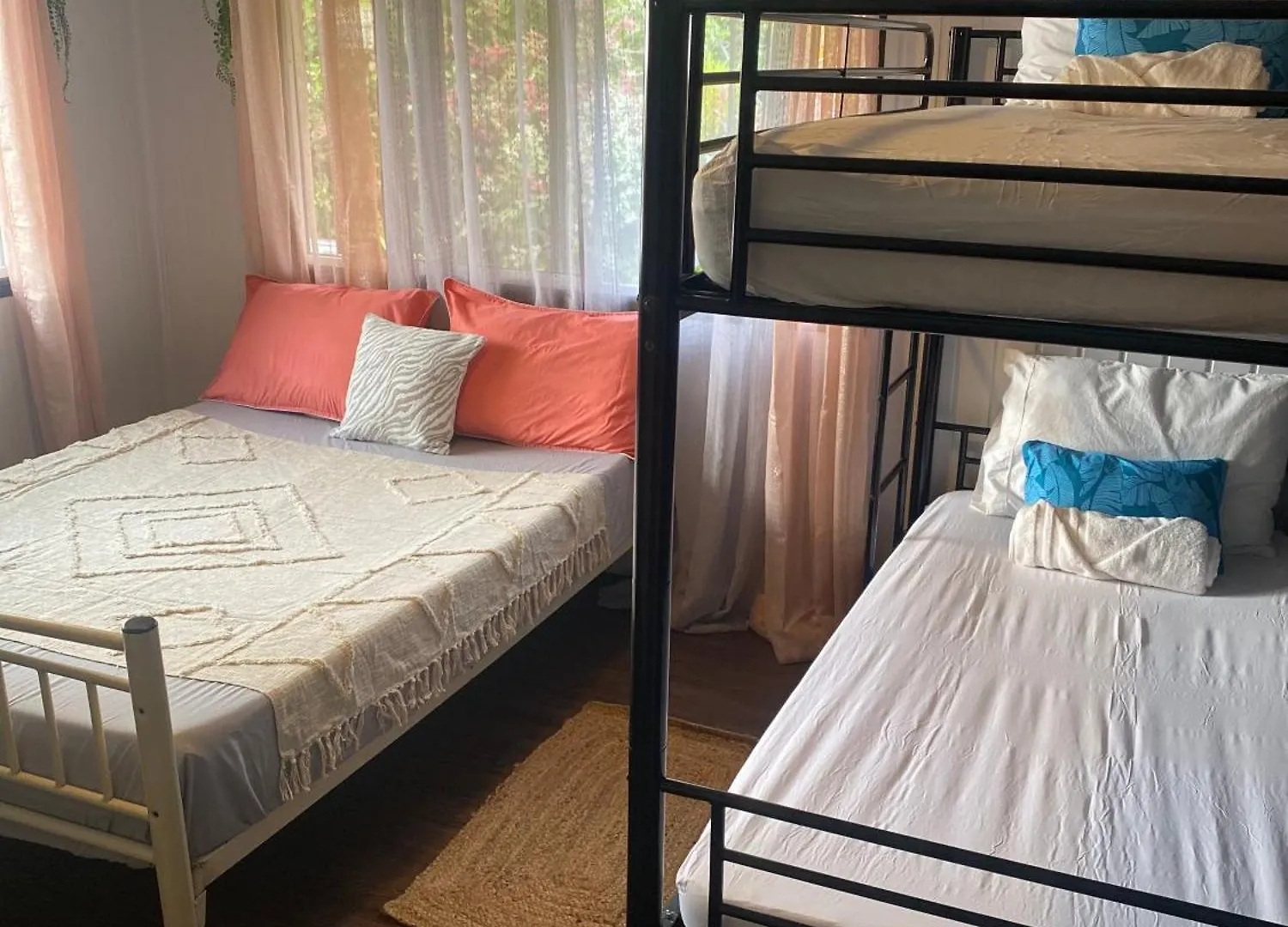 Mitianu Spoties Lodge Huahine